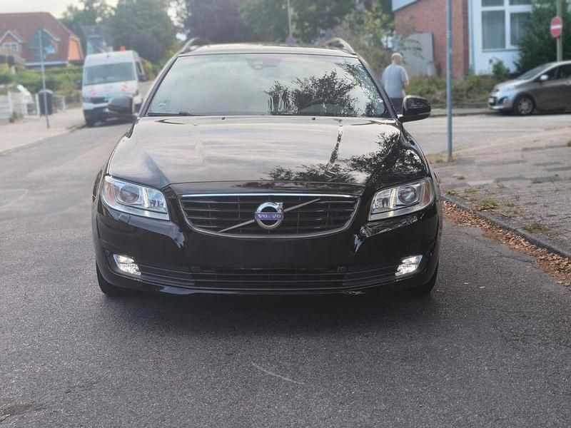 Schwarz Gebraucht 2015 Volvo V70 Kombi | 14.999 € (Fairer Preis) - Bild 1/4