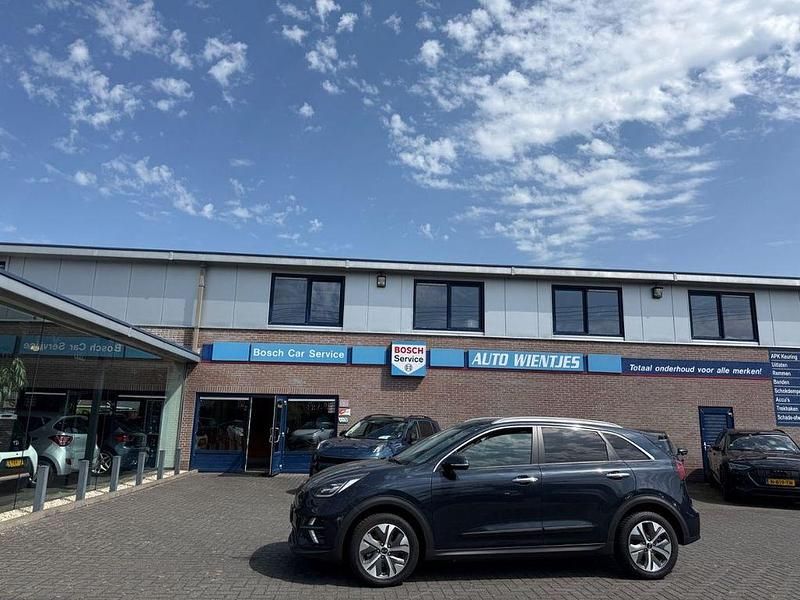 Blau Gebraucht 2020 Kia e-Niro SUV | 19.450 € (Guter Preis) - Bild 1/4