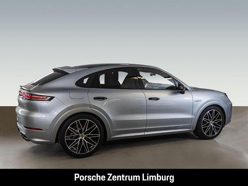 Neu Porsche Cayenne Black Edition 470 PS (345 kW) 2026 Silber SUV
