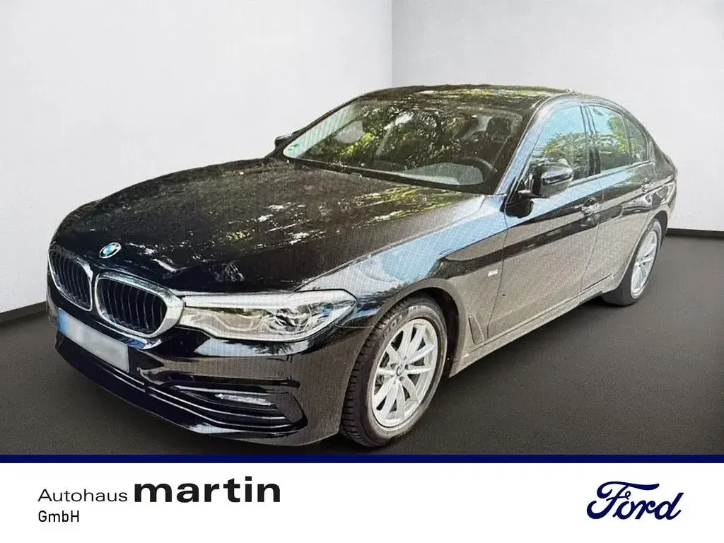 Gebraucht BMW 520 Sport Line 190 PS (139 kW) 2018 Limousine