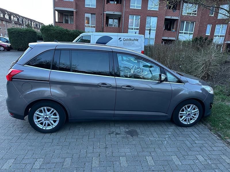 Gebraucht Ford Grand C-Max 125 PS (91 kW) 2013 Grau Van / Kleinbus