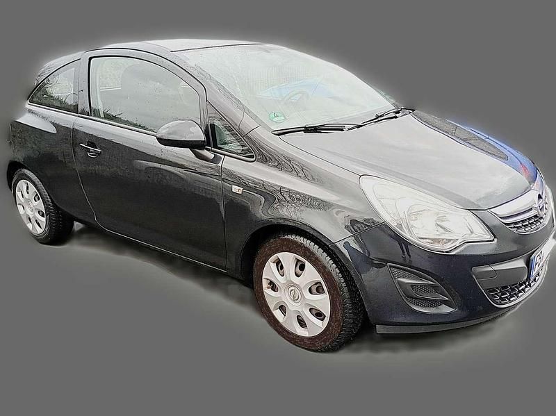 Second-hand Opel Corsa Innovation 69 CP (50 kW) 2013 Negru Berlinǎ