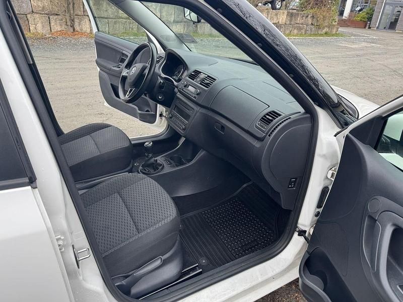 Gebraucht Skoda Fabia 105 PS (77 kW) 2014 Weiß Limousine