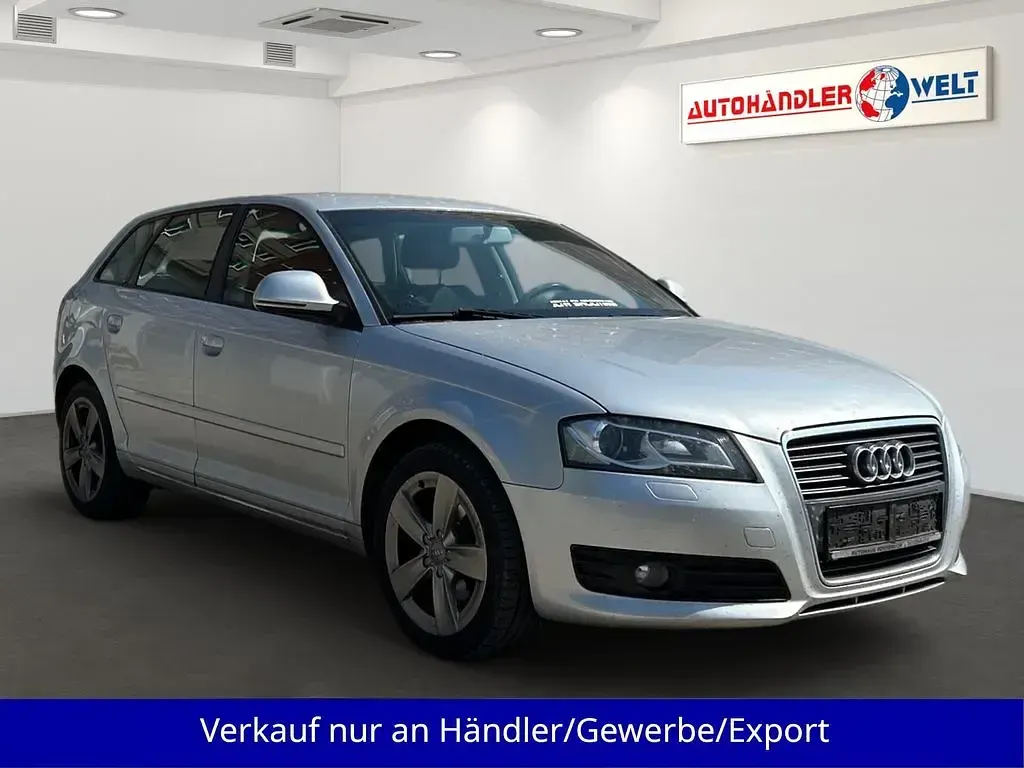 Gebraucht Audi A3 Comfort 125 PS (91 kW) 2009 Grau Kleinwagen