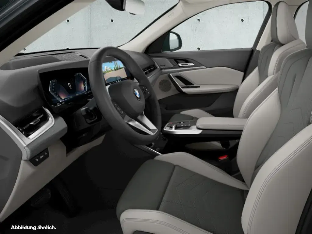 Gebraucht BMW X2 Efficient Dynamics 150 PS (110 kW) 2025 Skyscraper grau SUV