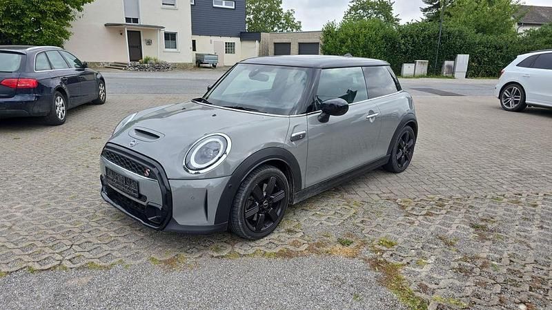Gebraucht Mini Cooper S 178 PS (130 kW) 2022 Grau Kleinwagen