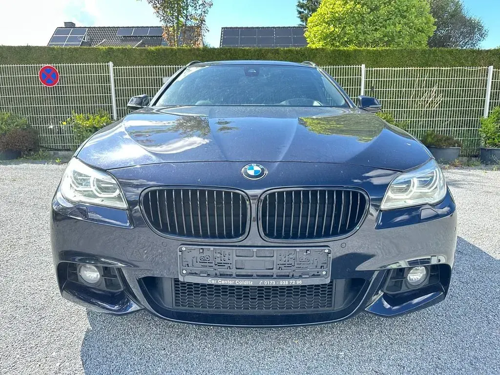 Gebraucht BMW 530 Comfort Edition 258 PS (189 kW) 2014 Schwarz Kombi