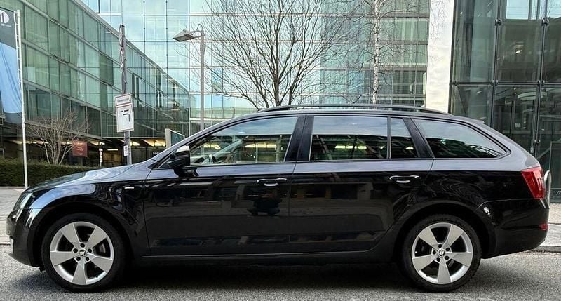 Gebraucht Skoda Octavia Ambition 150 PS (110 kW) 2016 Schwarz Kleinwagen