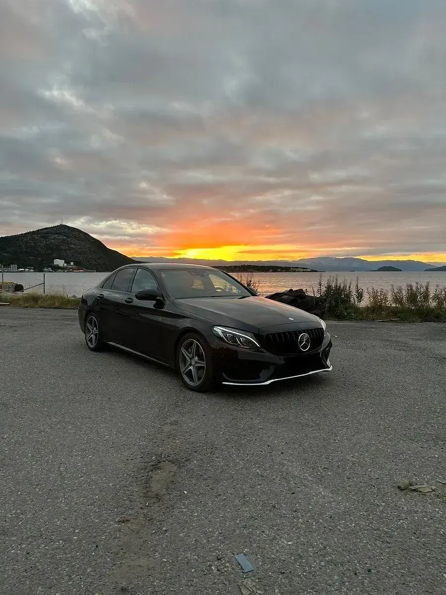 Gebraucht Mercedes C250 AMG line 204 PS (150 kW) 2014 Schwarz Limousine