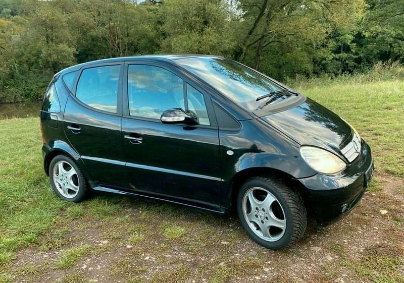 Schwarz Gebraucht 2003 Mercedes A210 AMG Kleinwagen | 1.390 € (Superpreis) - Bild 1/4