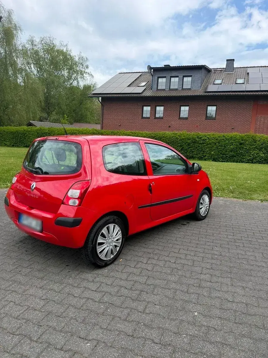 Gebraucht Renault Twingo 75 PS (55 kW) 2008 Rot Kleinwagen