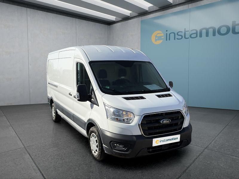 Gebraucht Ford Transit 131 PS (96 kW) 2022 Weiß Limousine
