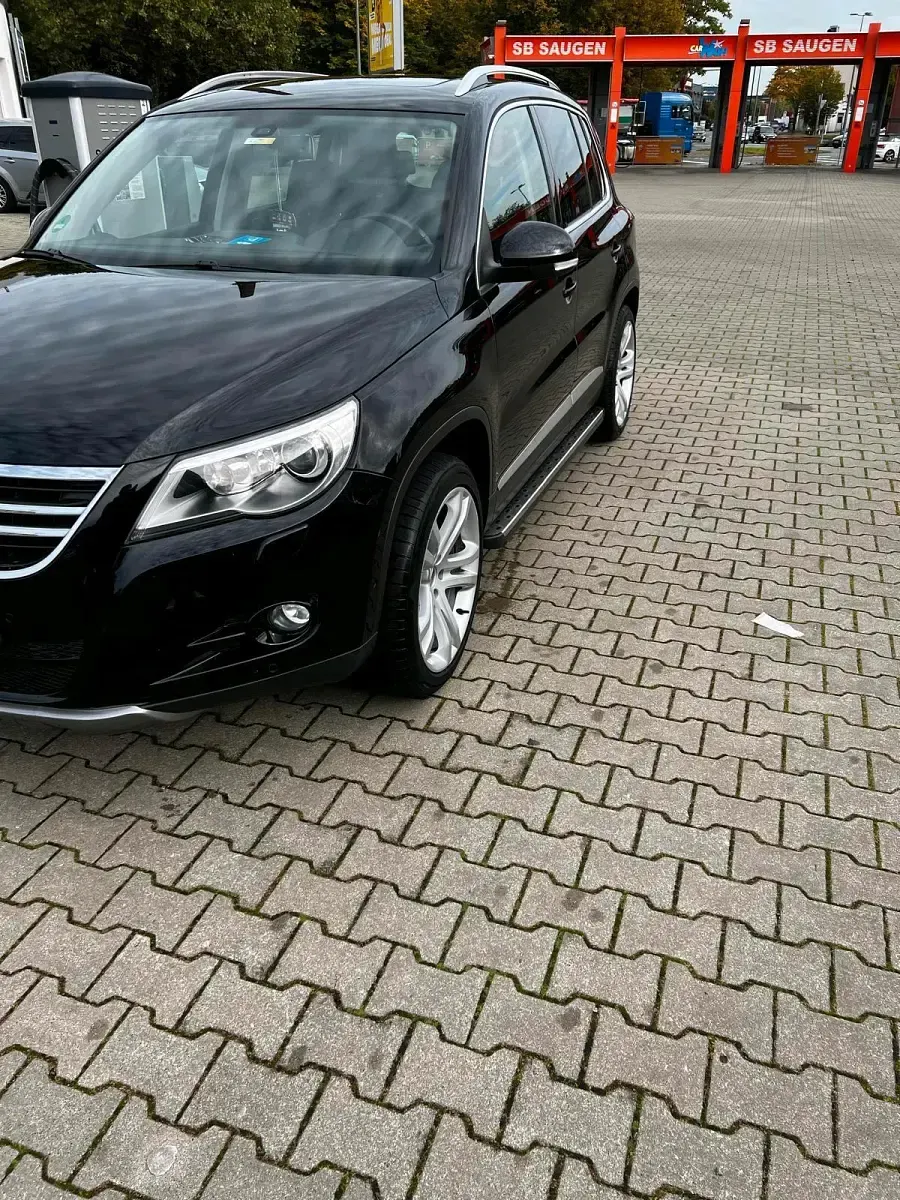 Gebraucht VW Tiguan Sport 170 PS (125 kW) 2009 Schwarz SUV