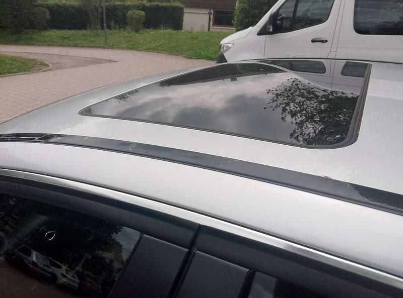 Gebraucht Mercedes C180 156 PS (114 kW) 2008 Silber Limousine