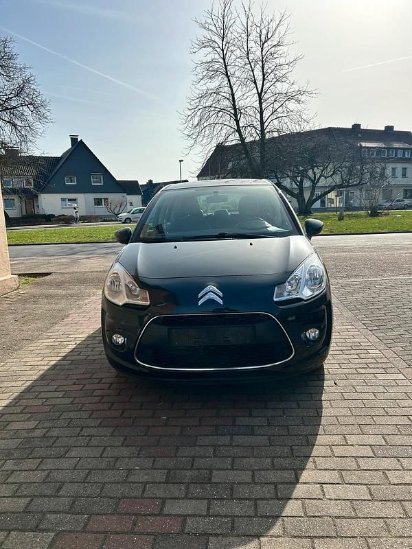 Gebraucht Citroën C3 74 PS (54 kW) 2011 Schwarz Kleinwagen