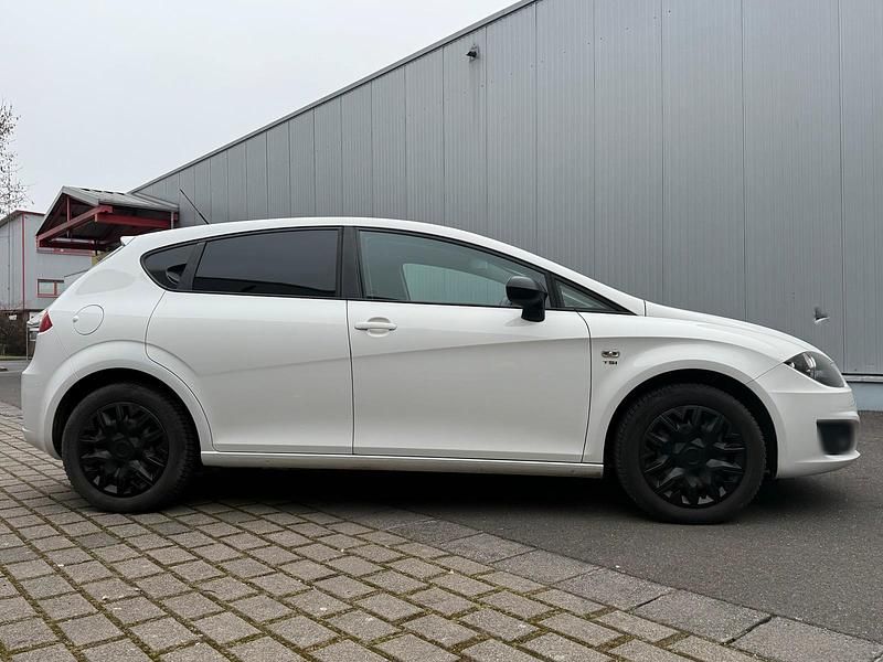 Gebraucht Seat Leon Stylance 160 PS (117 kW) 2010 Weiß Kleinwagen