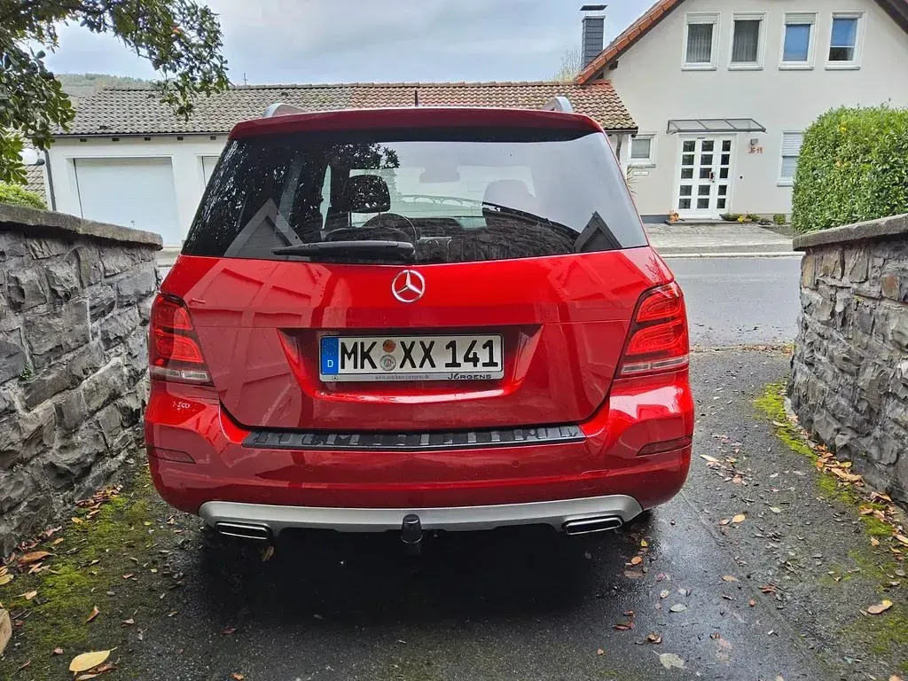 Gebraucht Mercedes GLK220 170 PS (125 kW) 2014 Rot SUV