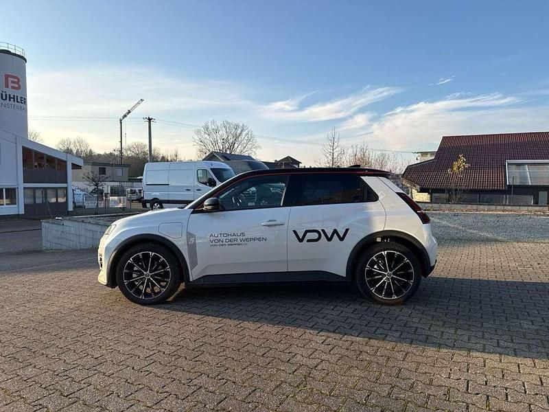 Używany Renault 5 E-Tech Komfort 110 kW (150 KM) 2025 Biały Hatchback