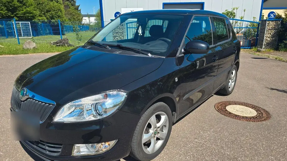 Gebraucht Skoda Fabia Cool Edition 86 PS (63 kW) 2011 Schwarz Limousine