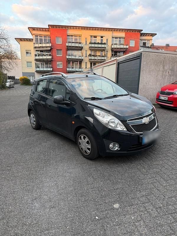 Second-hand Chevrolet Spark 82 CP (60 kW) 2011 Negru Hatchback
