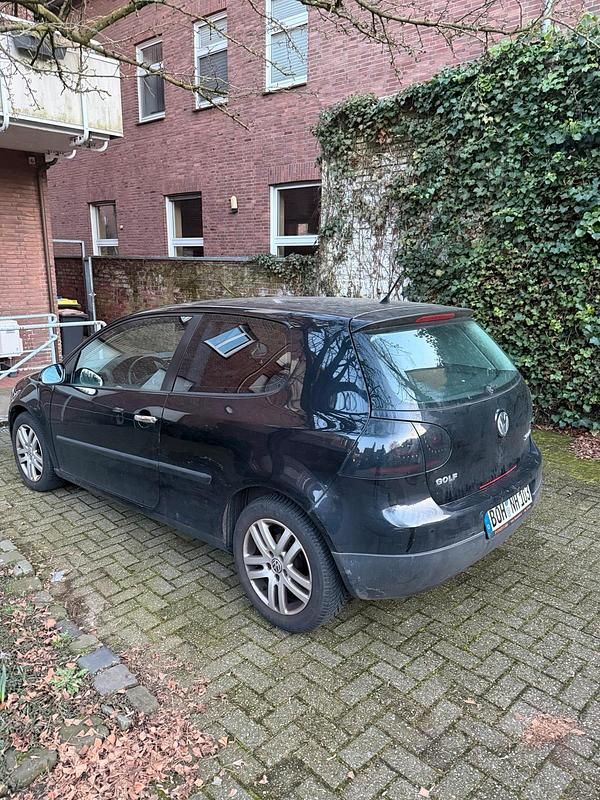 Gebraucht VW Golf V 75 PS (55 kW) 2005 Schwarz Kleinwagen