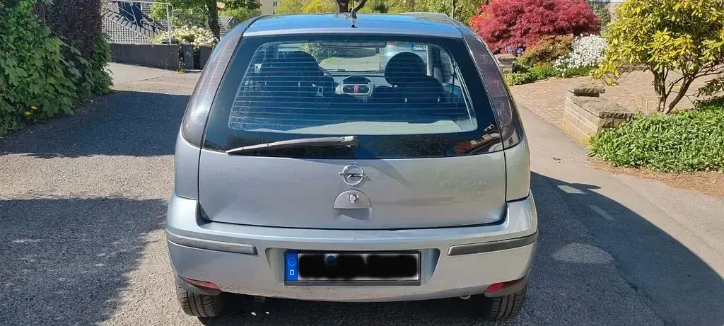 Usata Opel Corsa 80 CV (58 kW) 2004 Blu Utilitaria