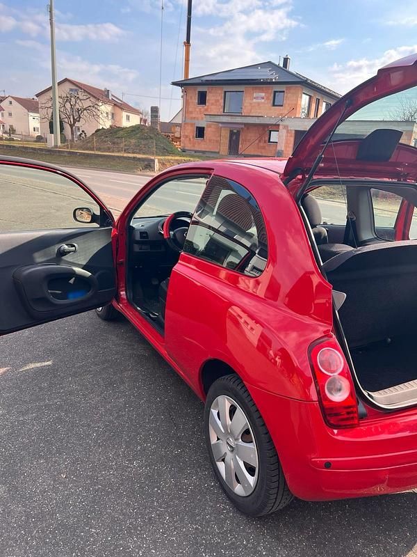 Gebraucht Nissan Micra 65 PS (47 kW) 2008 Rot Limousine