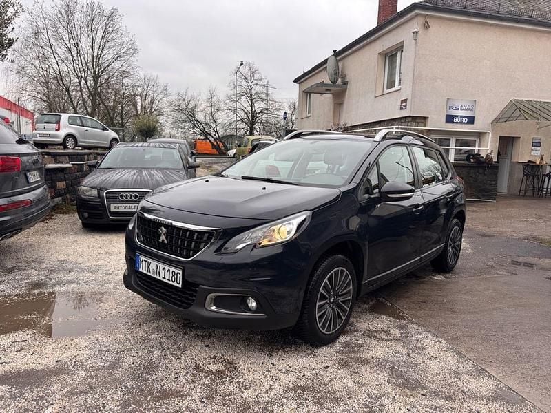Schwarz Gebraucht 2019 Peugeot 2008 Active SUV | 4.900 € (Fairer Preis) - Bild 1/4