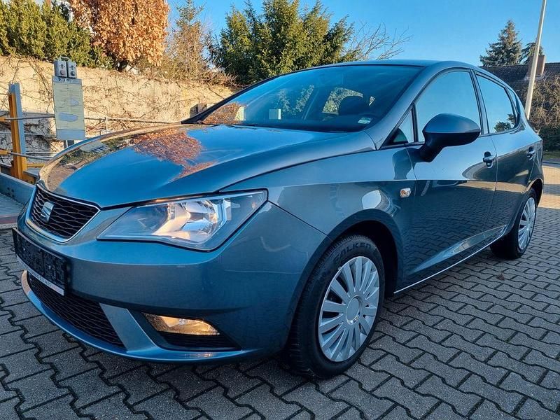 Grau Gebraucht 2014 Seat Ibiza Limousine | 4.950 € (Guter Preis) - Bild 1/4