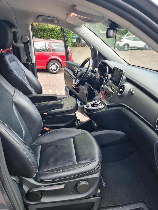 Gebraucht Mercedes V250 190 PS (139 kW) 2015 Grau Van / Kleinbus