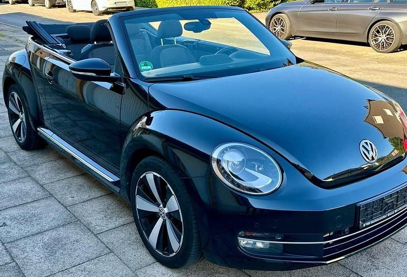 Gebraucht VW Beetle Cabriolet 105 PS (77 kW) 2015 Schwarz Cabrio