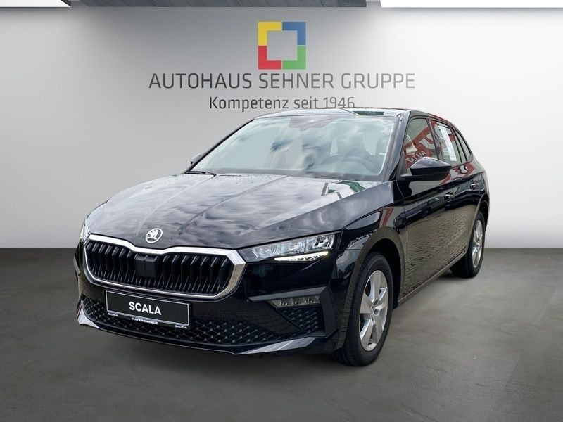 Othercolor Gebraucht 2022 Skoda Scala Essence Kleinwagen | 22.575 € (Teuer) - Bild 1/4