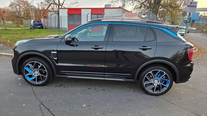 Gebraucht Lynk & Co 01 261 PS (191 kW) 2021 Schwarz SUV