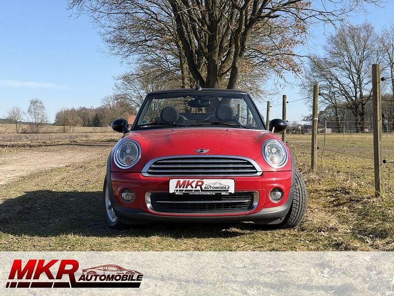 Gebraucht Mini Cooper Cabriolet Chili 122 PS (89 kW) 2014 Rot Cabrio