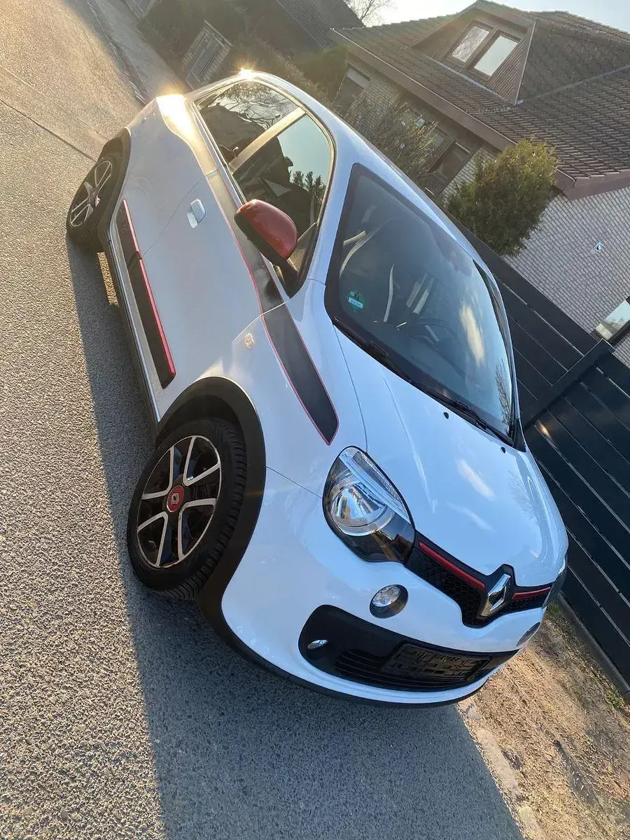 Gebraucht Renault Twingo Intens 90 PS (66 kW) 2016 Weiß Kleinwagen