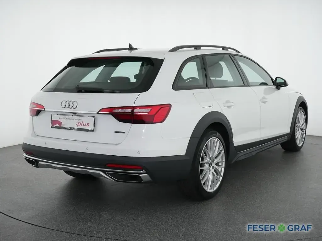 Gebraucht Audi A4 Allroad Ambiente 265 PS (194 kW) 2023 Ibisweiß Kombi