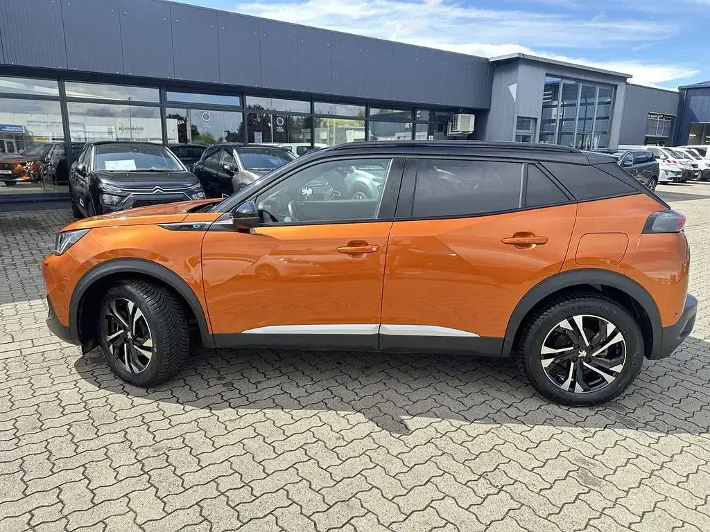Gebraucht Peugeot e-2008 GTi 100 kW (136 PS) 2022 Orange SUV