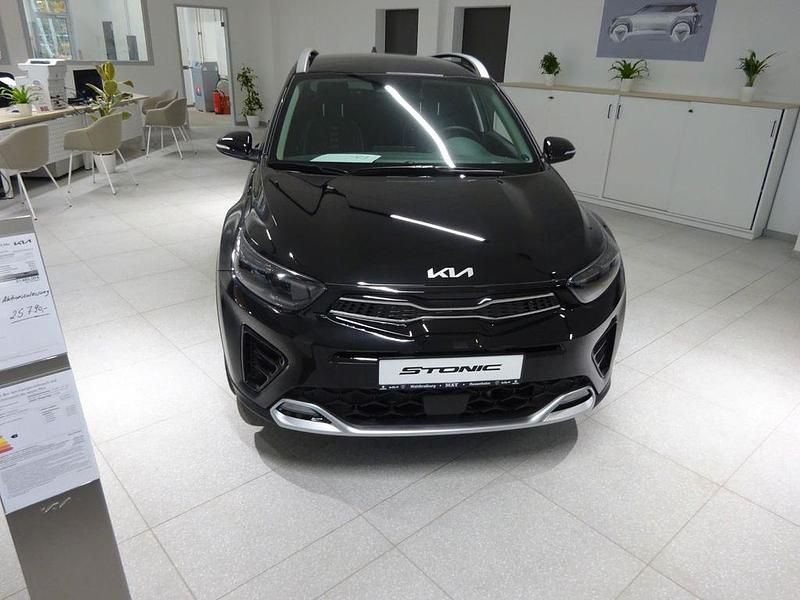 Neu Kia Stonic GT-Line 101 PS (74 kW) 2025 Schwarz SUV