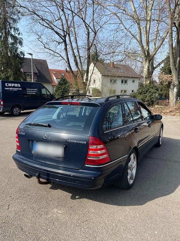 Gebraucht Mercedes C230 192 PS (141 kW) 2004 Blau Kombi