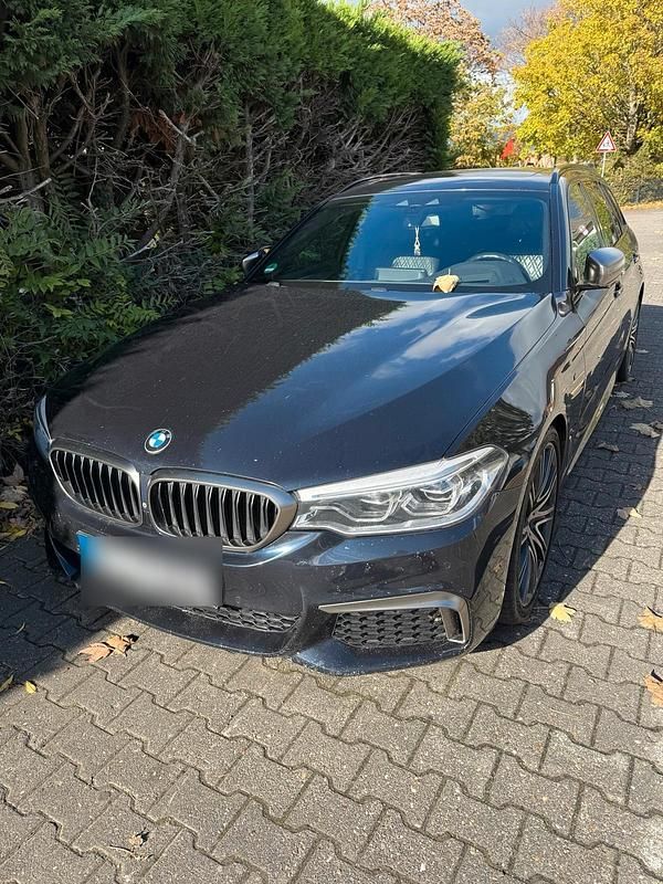 Schwarz Gebraucht 2018 BMW M550 Shadowline Limousine | 24.900 € (Superpreis) - Bild 1/4