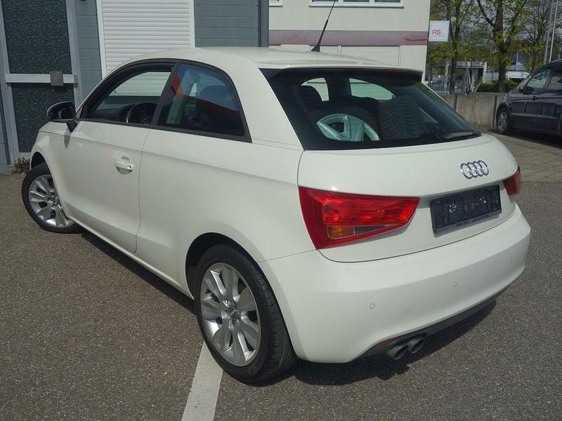 Second-hand Audi A1 Ambition 122 CP (89 kW) 2012 Alb Hatchback