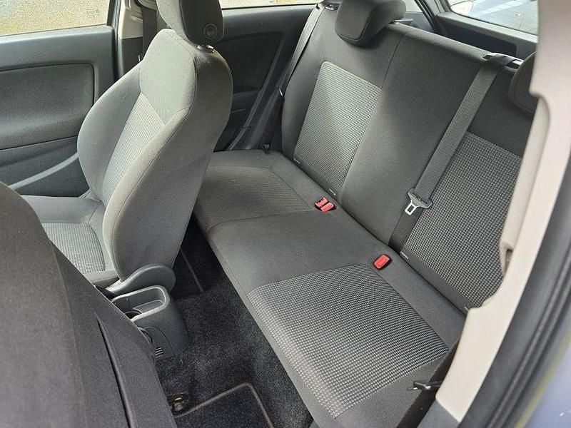 Gebraucht Opel Corsa Color Edition 69 PS (50 kW) 2012 Grau Kleinwagen