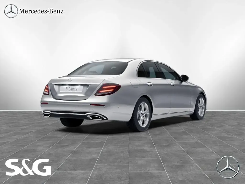 Gebraucht Mercedes E250 Avantgarde 211 PS (155 kW) 2018 Iridiumsilber metallic Limousine