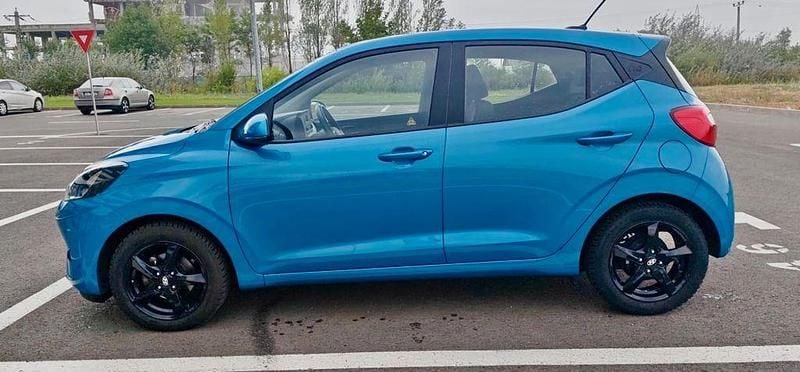 Blau Gebraucht 2023 Hyundai i10 Kleinwagen | 13.990 € (Superpreis) - Bild 1/4