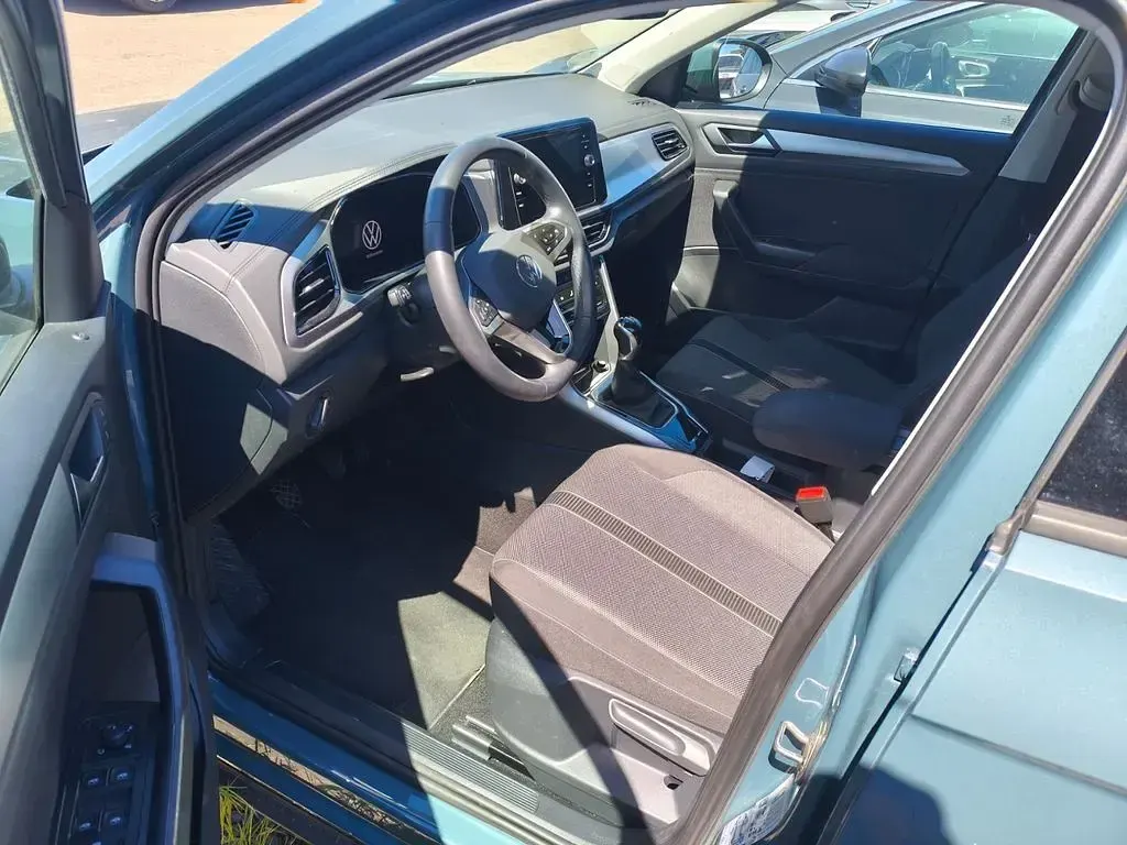 Occasion VW T-Roc Life 116 ch (85 kW) 2024 Bleue SUV