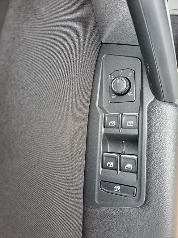 Gebraucht VW Tiguan Elegance 150 PS (110 kW) 2022 Weiß SUV