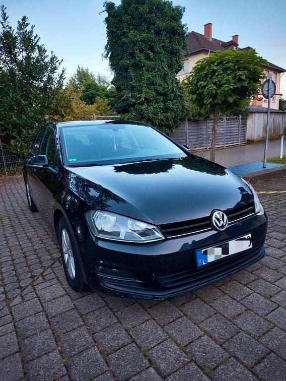 Schwarz Gebraucht 2014 VW Golf VII Limousine | 8.750 € (Etwas zu teuer) - Bild 1/4