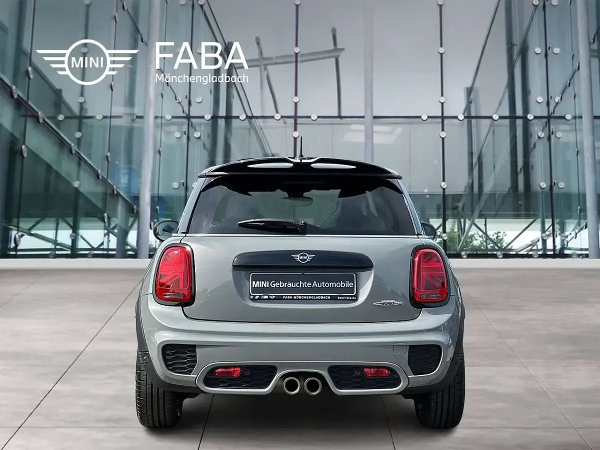 Gebraucht Mini John Cooper Works Chili 231 PS (169 kW) 2020 Grau Kleinwagen