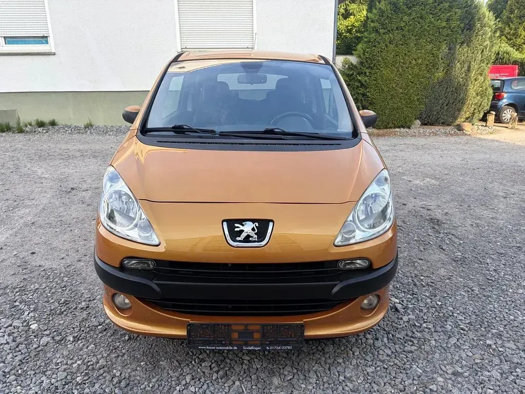 Gebraucht Peugeot 1007 Premium 73 PS (53 kW) 2007 Orange Van / Kleinbus