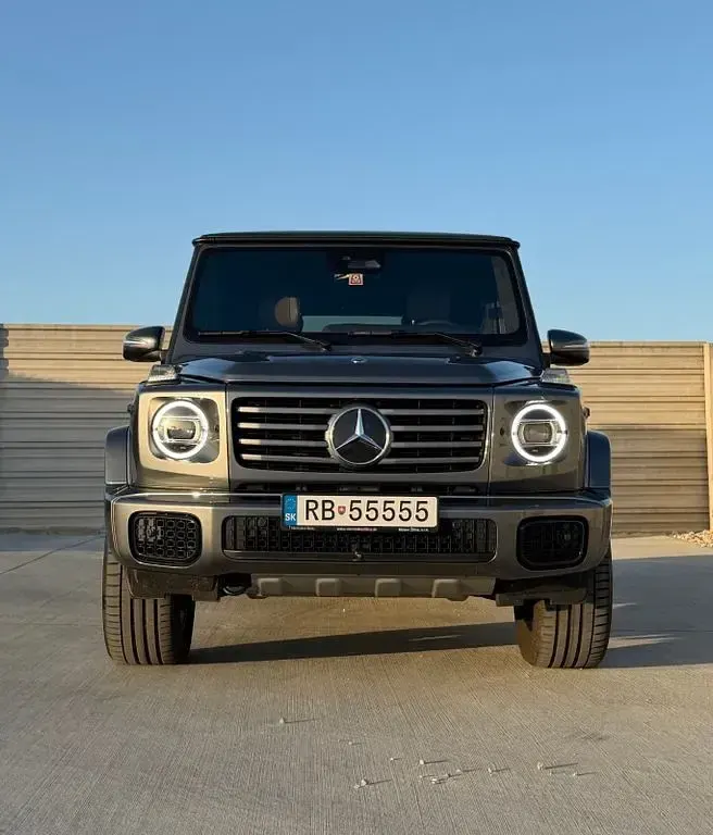 Gebraucht Mercedes G450 367 PS (269 kW) 2025 Grau SUV